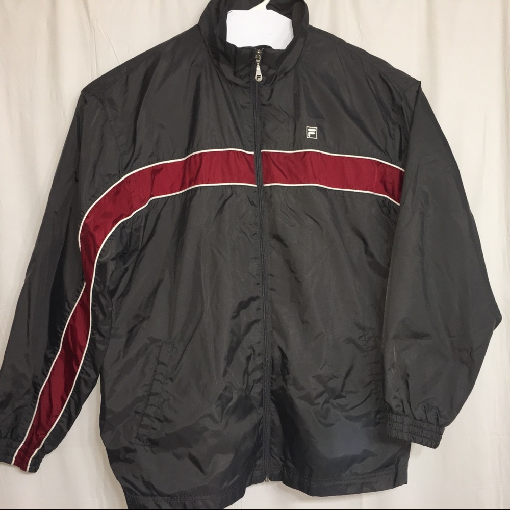 ⭐️ VINTAGE FILA WINTER BREAKER